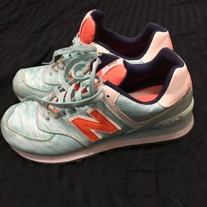 New balance shoes